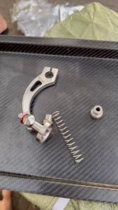 Càng thắng cong inox 304 tặng lò xo lắp nhiều dòng xe