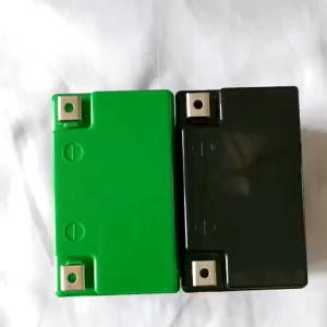 2ชิ้น แบตเตอรี่ลิเธียมสำหรับรถมอเตอร์ไซค์12V5ah YTX5แบตเตอรี่ B-Attery ฝังตัวเคสโทรศัพท์พลาสติกสำหรับ Marine/ RV/ Camper และ Trailer B-Batteries (ไม่รวมแบตเตอรี่)