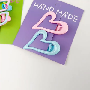 Kẹp Tóc Kim Loại Hình Trái Tim – Dễ Thương Ngọt Ngào Hết Nấc 💖🌈