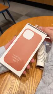 Case Signature Leather untuk iPhone: Pilihan Terbaik untuk iPhone 7-15