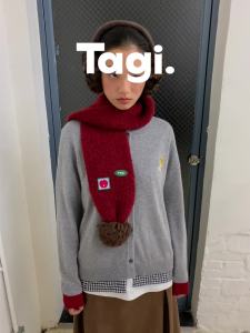 Tagi. Ball Ball Knit Scarf