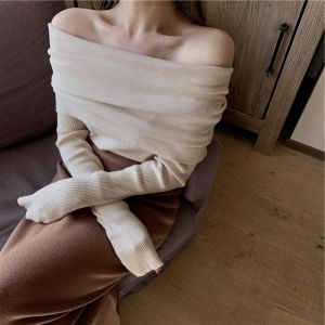 HUOLISI | Lucky Year Red Off-shoulder Sweater