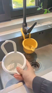 Push-type Kitchen Sink Filter Basket Anti-leakage Versatile Filter Basket Separate Sink Storage Rack