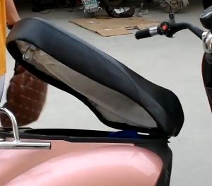 Motorcycle Seat Cover: Easy Clean & Anti Scratch Solutions