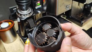 Geared Rotating WDT Tools for 58mm 54mm 51mm with Stand. Delonghi Dedica Breville
