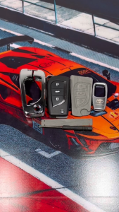 Cover Kunci Toyota Hilux Corolla Camry Yaris CHR Fortuner RAV4 Woodgrain Pattern Leather Car Key Cover Case