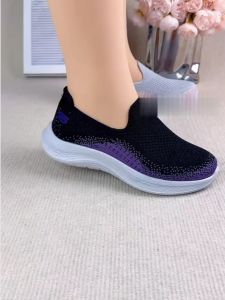 Old Beijing Canvas Shoes Womens Breathable Soft Bottom Casual Shoes Comfortable All-Season Loafers Flat Heel round Toe