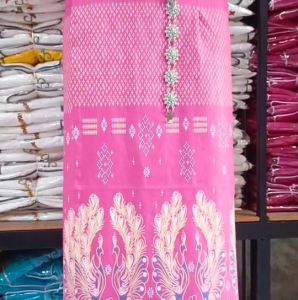 ผ้าถุงลายนกยูง ผ้าถุงผ้าฝ้ายพื้นเมือง ผ้าถุงพิมพ์ลายนกยูงล้านนา