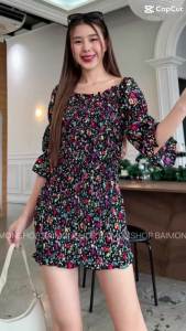 💰 Mahaheng 💰เดรสสม็อค ลายดอกน่ารักมาก ใส่แล้วแอบเซ็กซี่หน่อยๆ งานนิ่มใส่สบายมากๆ มากี่รอบก็หมดค่ะ ผ้าใส่สบาย น่ารักสุดๆ