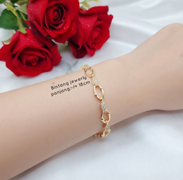 Gelang%20Rantai%20Simpel%20Cocok%20Untuk%20Sehari-Hari%20-%20Image%206