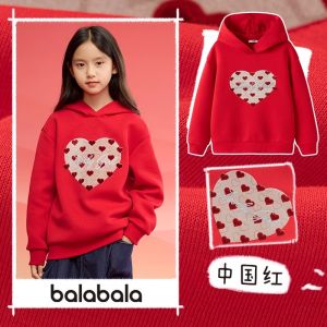 เสื้อสเวตเตอร์มีฮู้ดสีแดงสำหรับเด็กผู้หญิง ฤดูใบไม้ผลิและฤดูใบไม้ร่วง เสื้อผ้าเด็ก แฟชั่นเด็ก แบรนด์ Balabala วัสดุผ้าฝ้ายผสมโพลีเอสเตอร์
