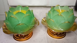 Lilin Sembahyang Lilin Teratai Besar Warna Hijau 1 Set