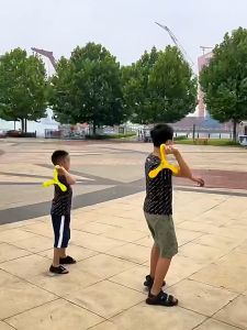 เด็ก Flying Disc บูมเมอแรงสนุก กลางแจ้งแม่และเด็กบินบูมเมอแรง ของเล่นกลางแจ้ง สำหรับเด็ก สินค้าผ่านอนาคต