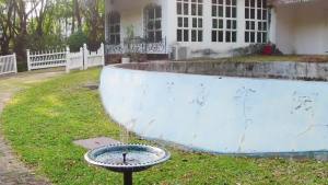 Solar Water Fountain Pool Pond Waterfall Fountain Garden Decoration Outdoor Bird Bath Solar Powered Floating Water Pump