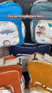 Tas Bayi Slempang Medium ukuran 30cm x 25cm x 14cm Tas Bayi Multifungsi Perlengfkapan Bayi newborn Terbaru Dengan Motif Dan Warna Yang Lucu