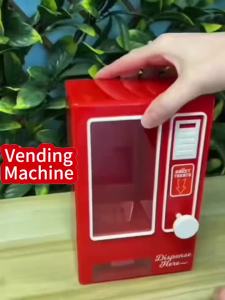 Mini Candy Dispenser Vending Machine Retro Desktop Snack Storage Box Manual Pull Lever Treat Dispenser for Kids Home Office Part