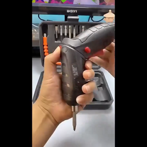 ไขควงไฟฟ้า ชุดสว่านไร้สายมัลติฟังก์ชั่น ของแถมมากมาย ปรับมุมได้หลายมุม เจาะง่าย พกพาสะดวก ความเร็วอันแข็งแกร่ง electric screw driver(จัดส่งจากกรุงเทพฯ)