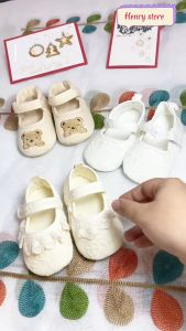 Giày Tập Đi Cho Bé Êm Ái Đế Vải Chống Trơn Trượt