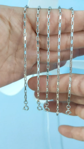 Lắc tay titan nữ mắt xich hình chữ nhật trắng 2 mm không đen gỉ không gây dị ứng khóa tròn sang trọng