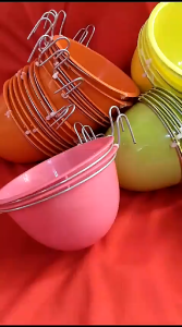 BATOK PLASTIK KAWAT 1 PCS CEPUK TEMPAT WADAH PAKAN MAKANAN MAKAN MINUM AYAM BURUNG BEBEK AYAM batok plastik / wadah pakan ayam / mangkok plastik / tempat minum ayam / cepuk tempat wadah pakan