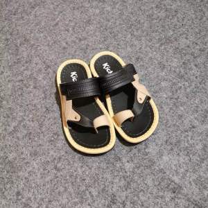 Sandal Anak Laki Laki Sandal Anak Cowok Japit Jempol Kulit Size 28-37 Usia 3-15thn