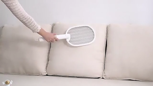 ไม้ตียุงไฟฟ้า พับเก็บได้ ชาร์จไฟUSB โคมไฟดักยุง แขวนได้ ไม้ช็อตยุงไฟฟ้า