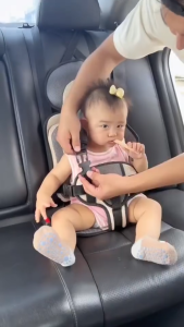 Đệm Ghế ô tô cho bé từ 0-8 tuổi - Đai an toàn cho em bé trẻ em trên xe hơi phù hợp mọi loại xe