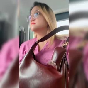 Tas Custom Inisial RENI BAG: Tas Kulit Berkualitas dengan Desain Unik & Elegan
