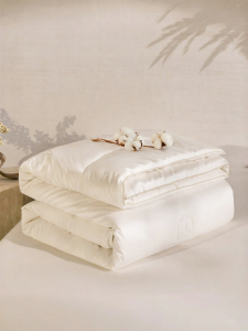 Multiseason Comfort Cotton Quilt