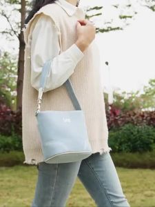 《308》Lee Modern เดนิม กระเป๋าถังผู้หญิงความจุขนาดใหญ่พร็อพ น้ำหนักเบา ลำลอง แฟชั่นกระเป๋าสะพายไหล่เดี่ยวกระเป๋าถือกระเป๋าโท้ท