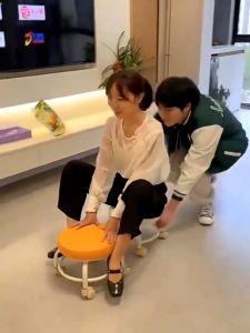Kursi Santai / Kursi Bulat / Kursi Kecil / Kursi Bundar / Kursi Bulat Roda