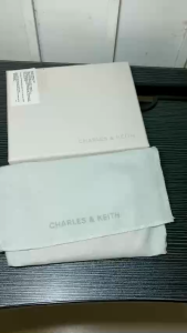 ví nữ Charles & Keith CK6-50770662 Hồng nhạt Nữ chính hãng 100%
