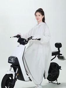 Adult Womens Raincoat With Visor Makapal Poncho Rainstorm Proof Quick-Drying Portable Rain Coats For Bicycle/Motorcycle