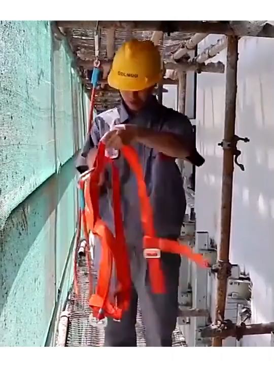 Safety Body Harness Hook/Safety Belt Kerja/Safety Belt Proyek dengan kait 3meters  - Standar Internasional