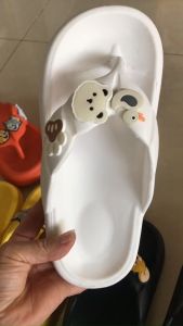 Dép quai kẹp gắn sticker siêu cute (Form nhỏ khách nhớ nhích 1 size)