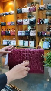 Tas Selempang Slingbag Wanita Kulit Sapi Asli Karl Sangkoni MJ - TP 2003