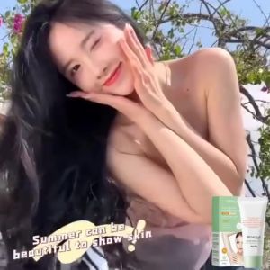 Hair Removal cream  Body Hair Growth Suppression Aloe Vera hair removal cream mild non-irritating non-damaging hair follicles non-painful hair removal Leave no black spots aloe plant inhibits  all over the body
