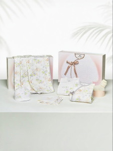 YeeHoO KIDS | Hộp Quà Bé Cao Cấp 8 Món