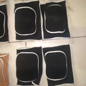 Knee Pad Busa / Deker Busa Futsal Voli Sepakbola Tenis Badminton