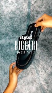 BIGGERI Sandal Kulit Pria Jumbo Hitam Polos Ukuran Besar 44 45 46 47  Sandal Cowok Stylish Big Size