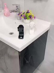 Adjustable & Durable WallMounted Electric Shaver Holder Installation Shavers And Grooming Tools