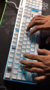 Keyboard Gaming NYK RGB Underglow KR-301