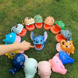 Đồ chơi khám răng cá sấu cá mập khủng long cho bé