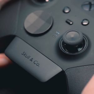 Bộ Audiobox Bluetooth 5.0 Skull & Co cho Xbox One SX / Xbox Series SX / Elite Controller 2