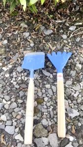 Sekop taman mini garuk taman mini - Sekop cakar biru tanaman