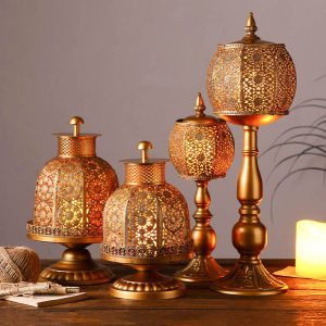 Vintage Decorative Candle Holder Ramadan Lantern Moroccan Style Candle Holder Metal Table Lantern Decoration Outdoor Patio Candle Holder