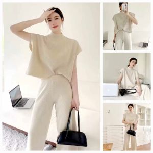 Maxi Trouser Pants & V Neck Top: A Timeless Casual Fashion Set