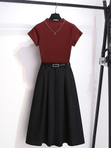 ชุดกระโปรงสั้นแขนสั้นคอตั้งสีแดงสไตล์ใหม่ฤดูใบไม้ร่วงปี 2025 สำหรับผู้หญิง ชุดกระโปรงสองชิ้น ชุดเดรส คอลเลกชันฤดูใบไม้ร่วง 2024