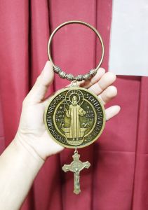 House Protection St. Benedict Antique Miraculous Medal 3.60 inches PLates with 1.75x3 inches Cross and 3.25 inches dia Ring Door Chimes Souvenir St. Benedict is One of the Intercessors of God for Protection Against Evil. Free Pouches