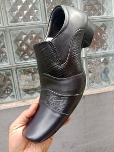 pantopel pria model terbaru full kulit